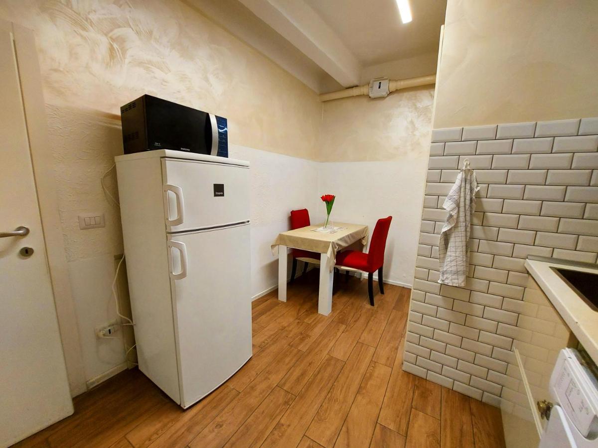 Free Breakfast - Big Apartment In The Heart Of רומא מראה חיצוני תמונה